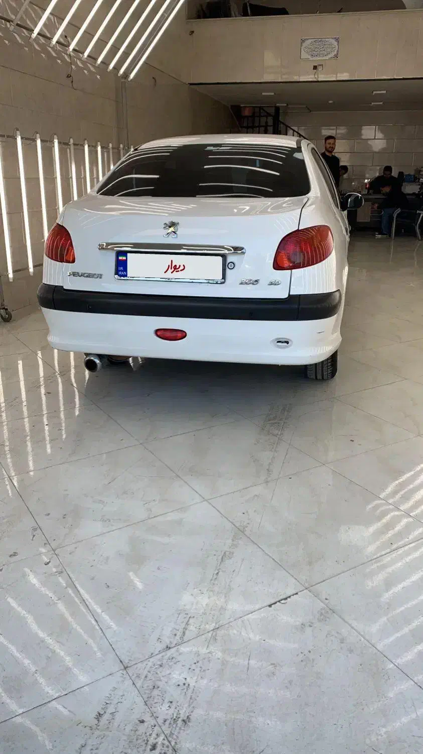 پژو ۲۰۶ صندوق دار v8 - 1396