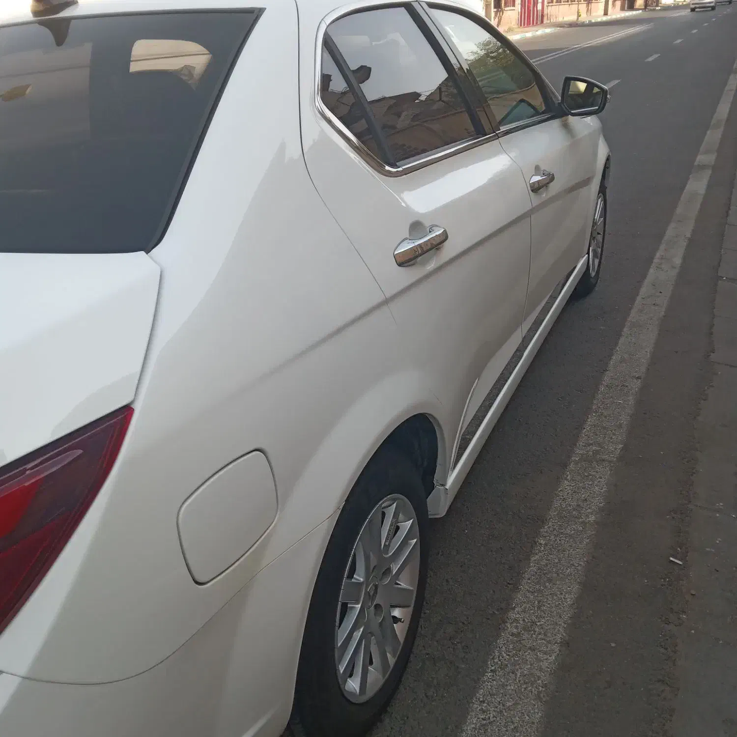 دنا پلاس ۶ دنده EF7p - 1404