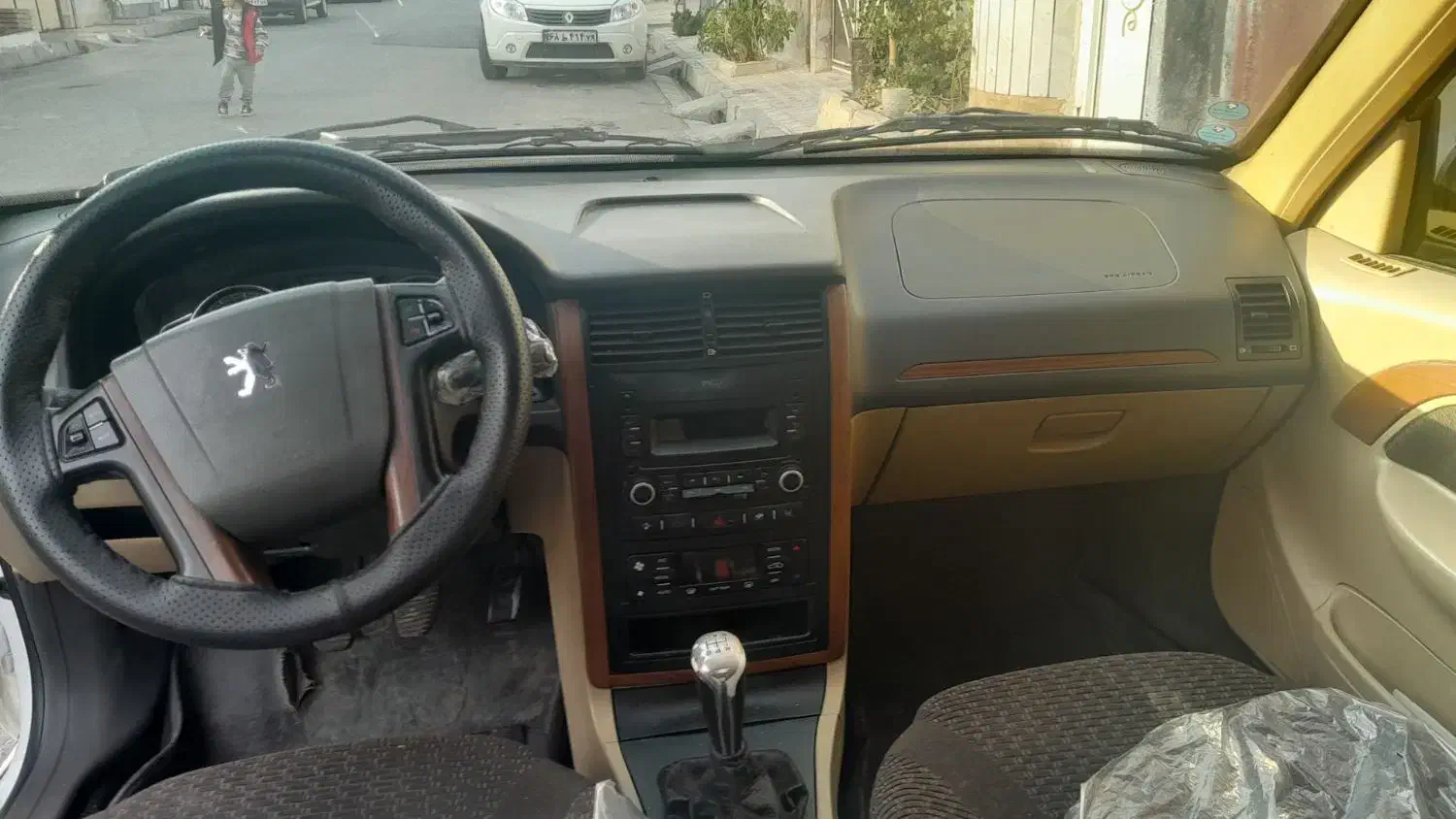 پژو پارس سال - 1401