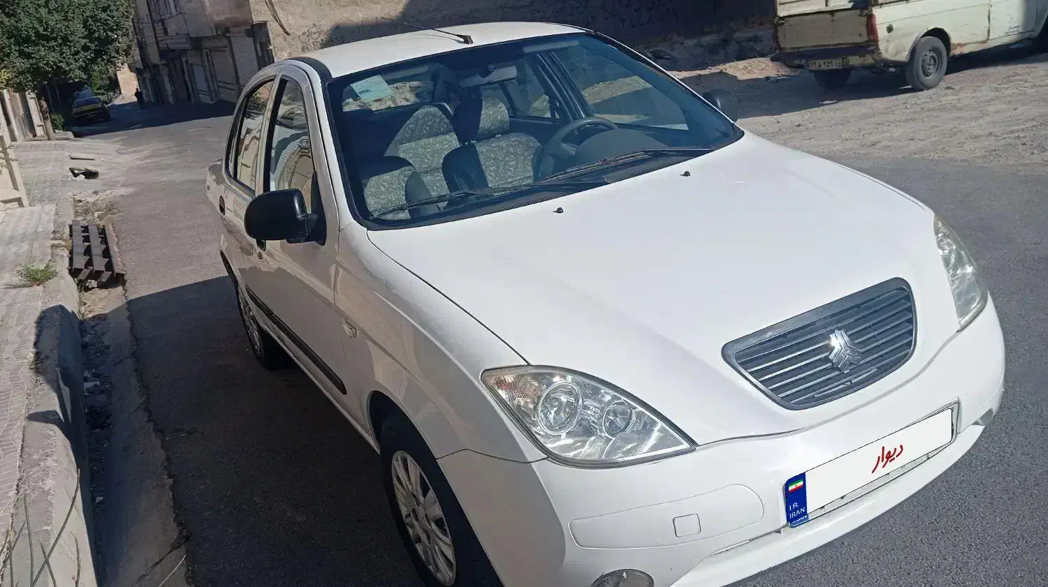 تیبا صندوق دار EX - 1395