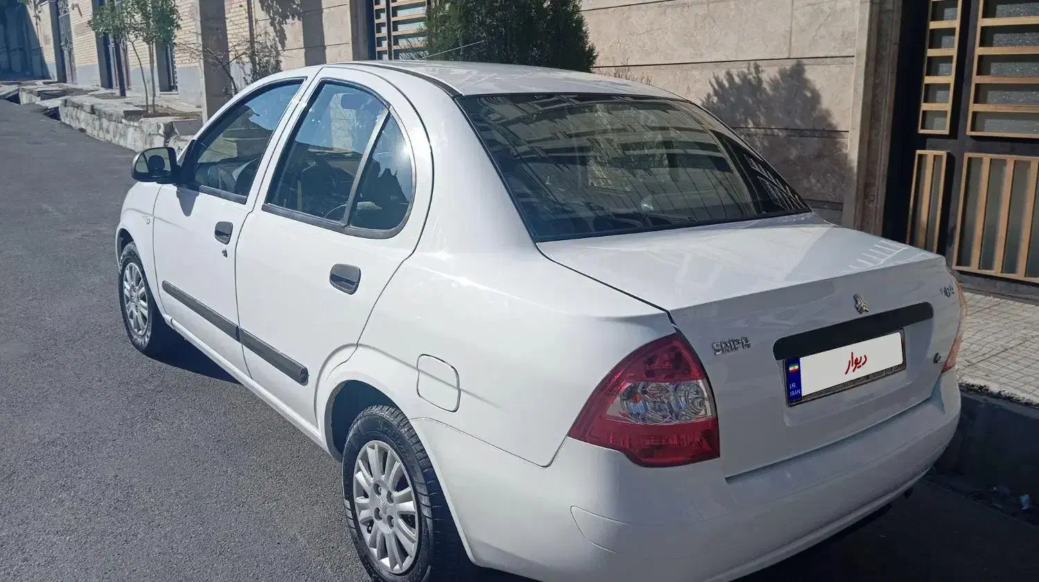 تیبا صندوق دار EX - 1395
