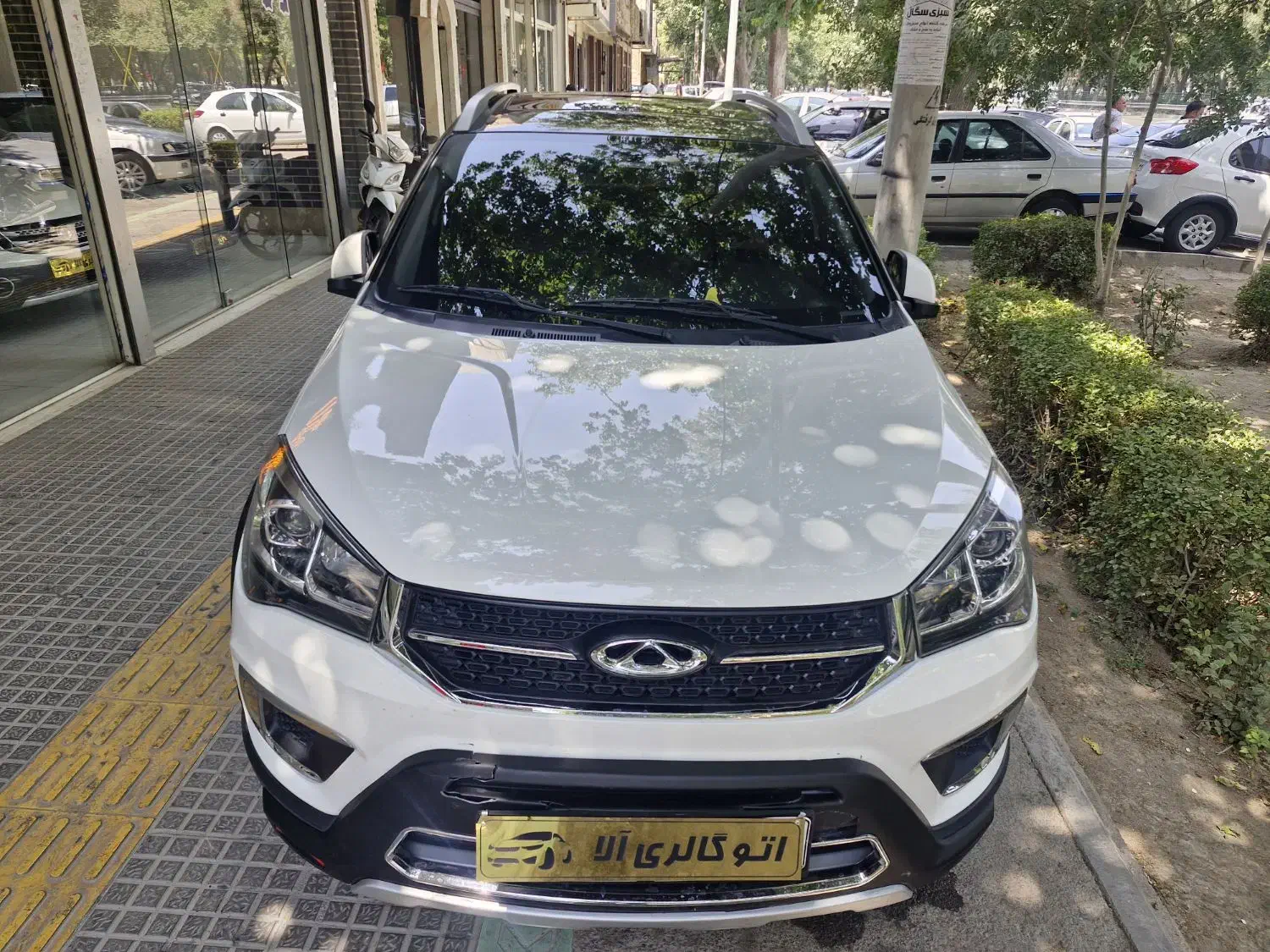 خودرو ام وی ام، X22 آگهی ann_20874037