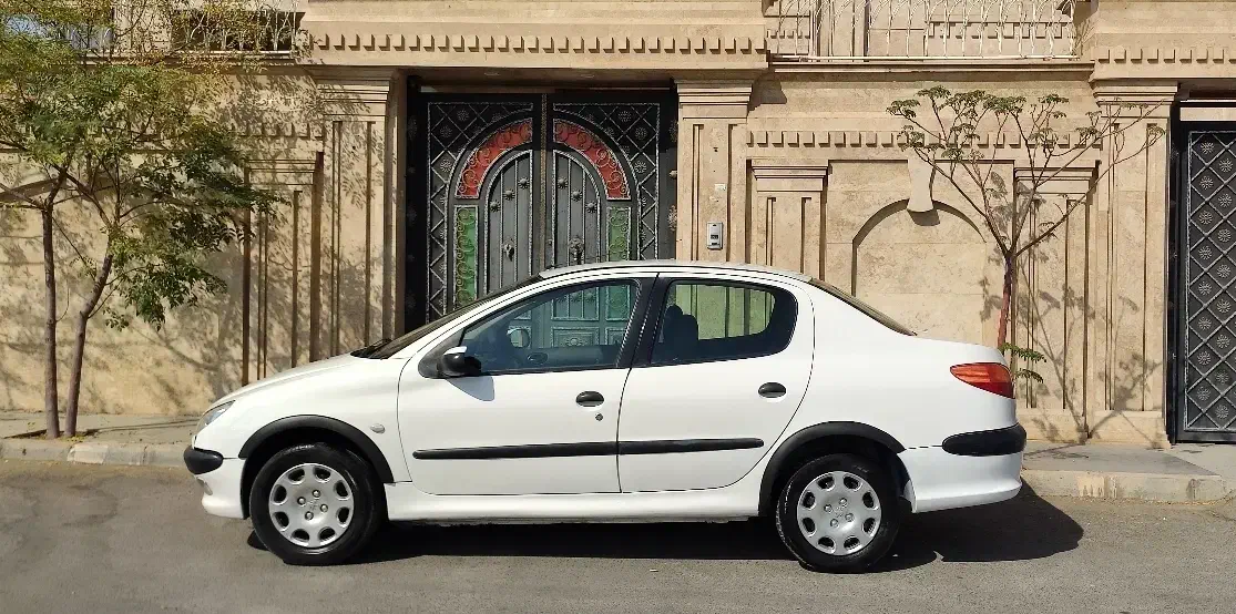 پژو ۲۰۶ صندوق دار v20 - 1386