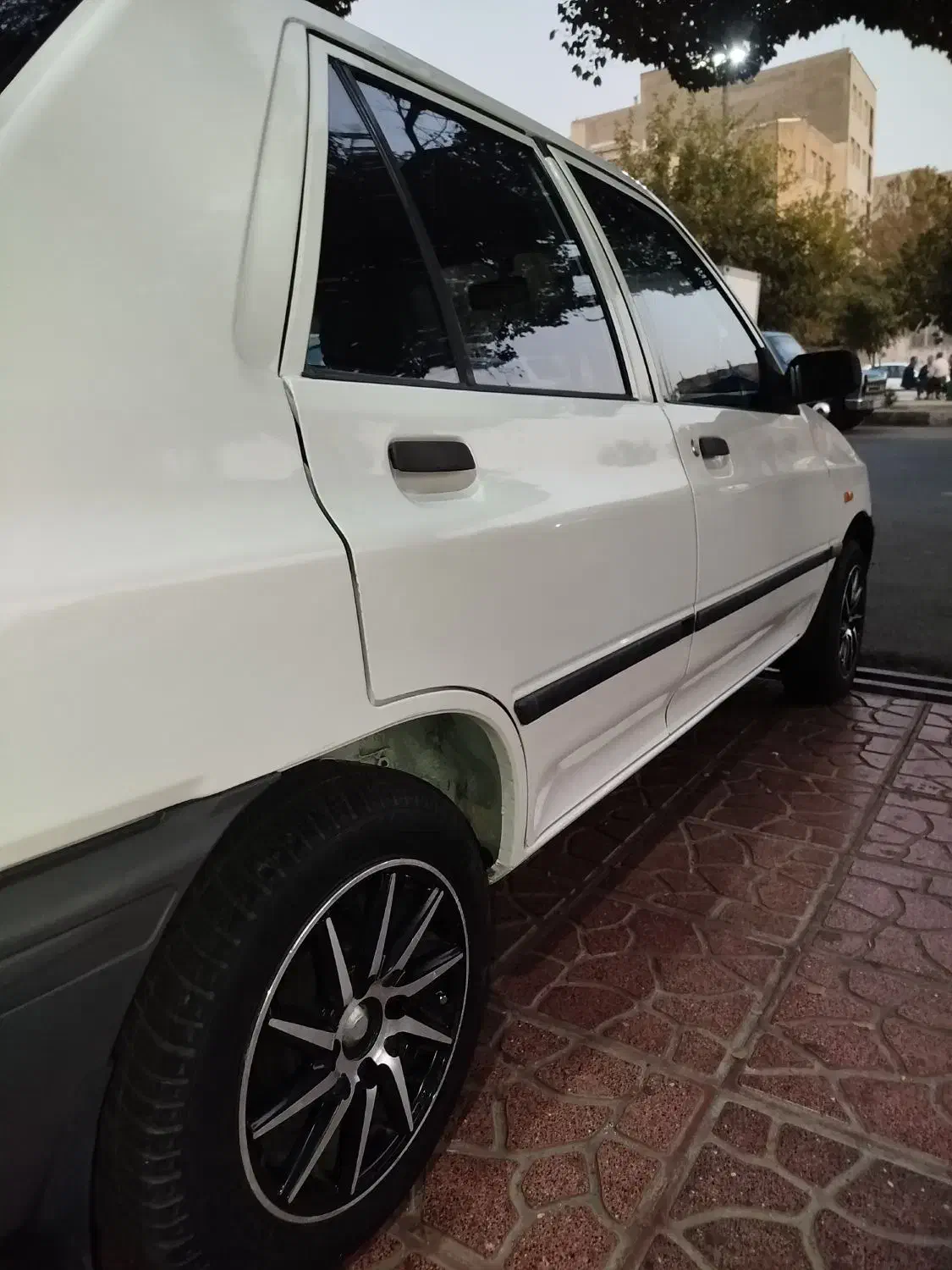 پراید 131 SE - 1395