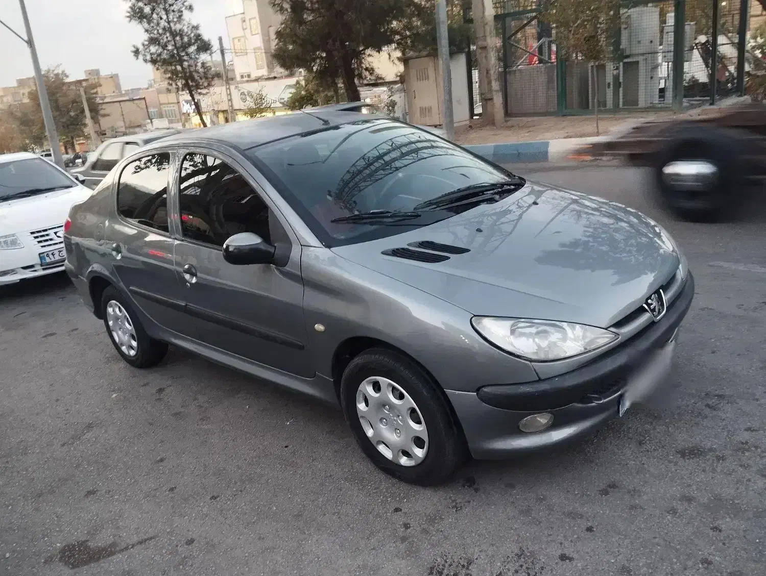 پژو ۲۰۶ صندوق دار v8 - 1393