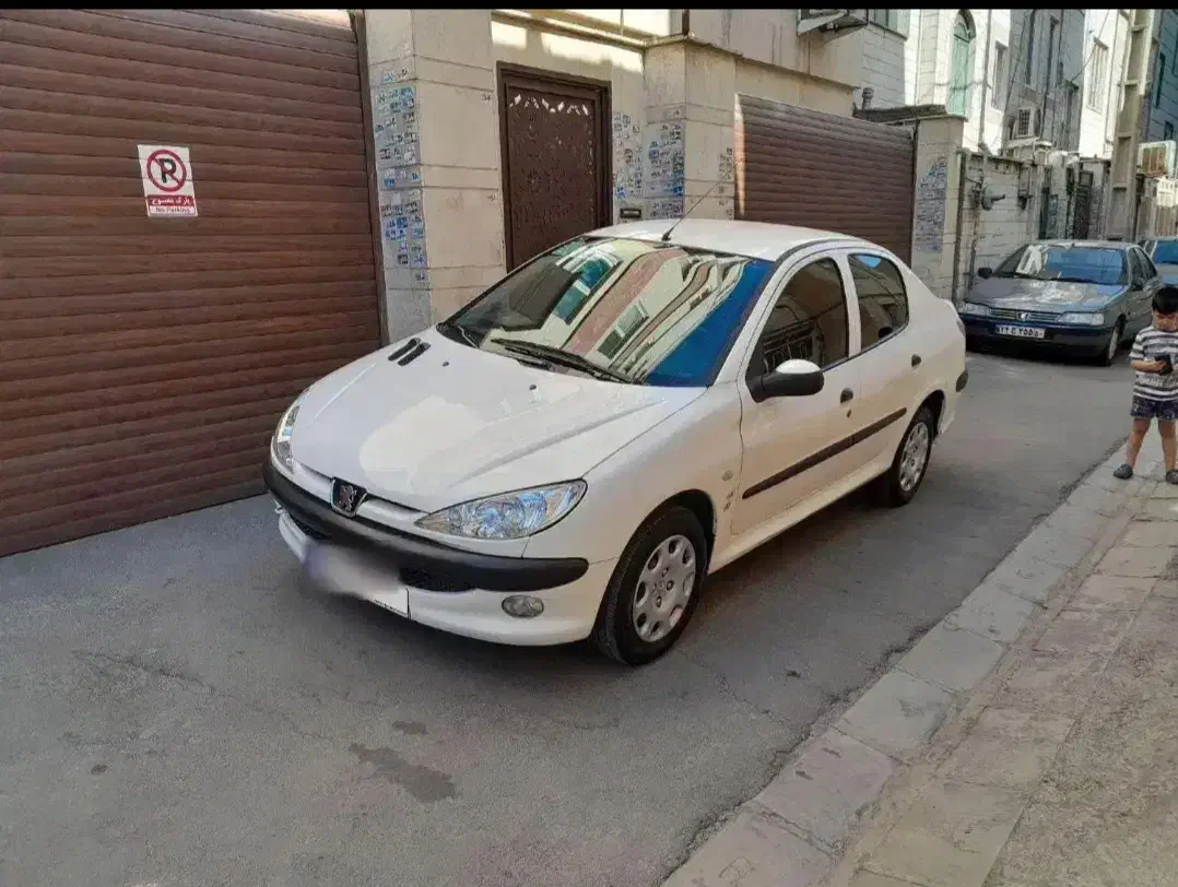 خودرو پژو، ۲۰۶ صندوق دار آگهی ann_20875507