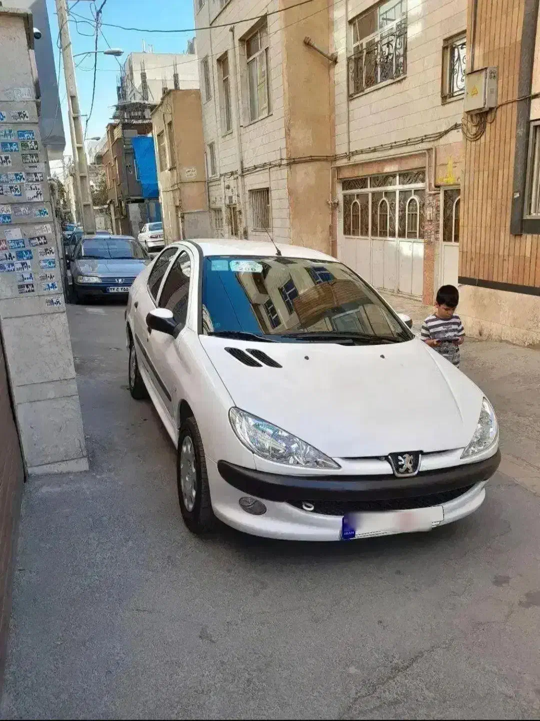 پژو ۲۰۶ صندوق دار v8 - 1396