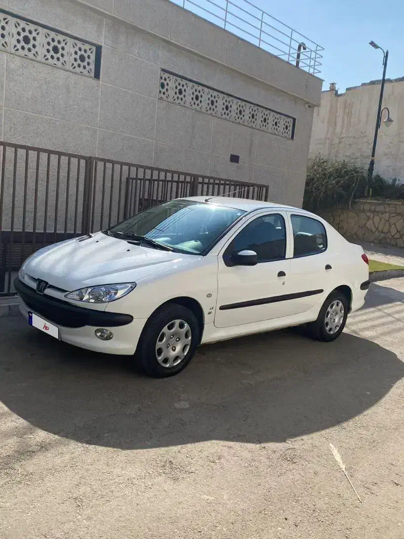 پژو ۲۰۶ صندوق دار v8 - 1399
