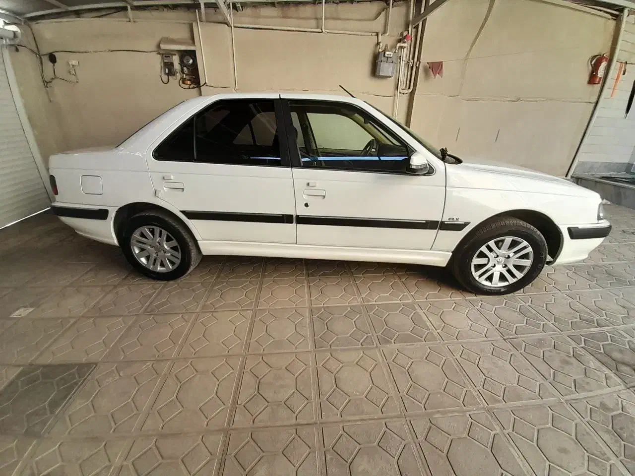 پژو پارس ELX-XU7P سفارشی - 1401