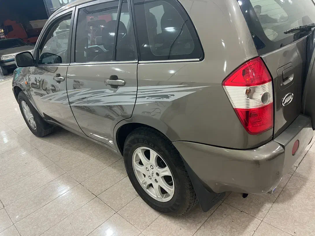 خودرو ام وی ام، X33 آگهی ann_20876082