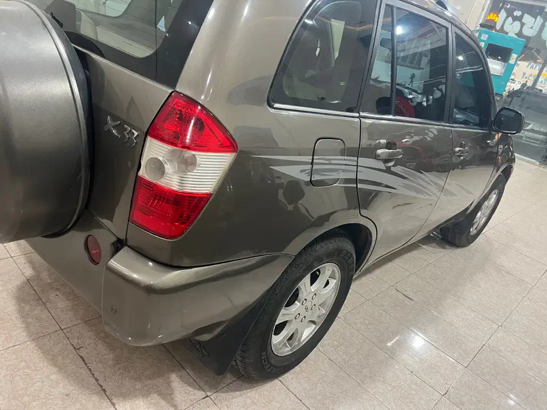ام وی ام X33 دنده‌ای ساده - 1390
