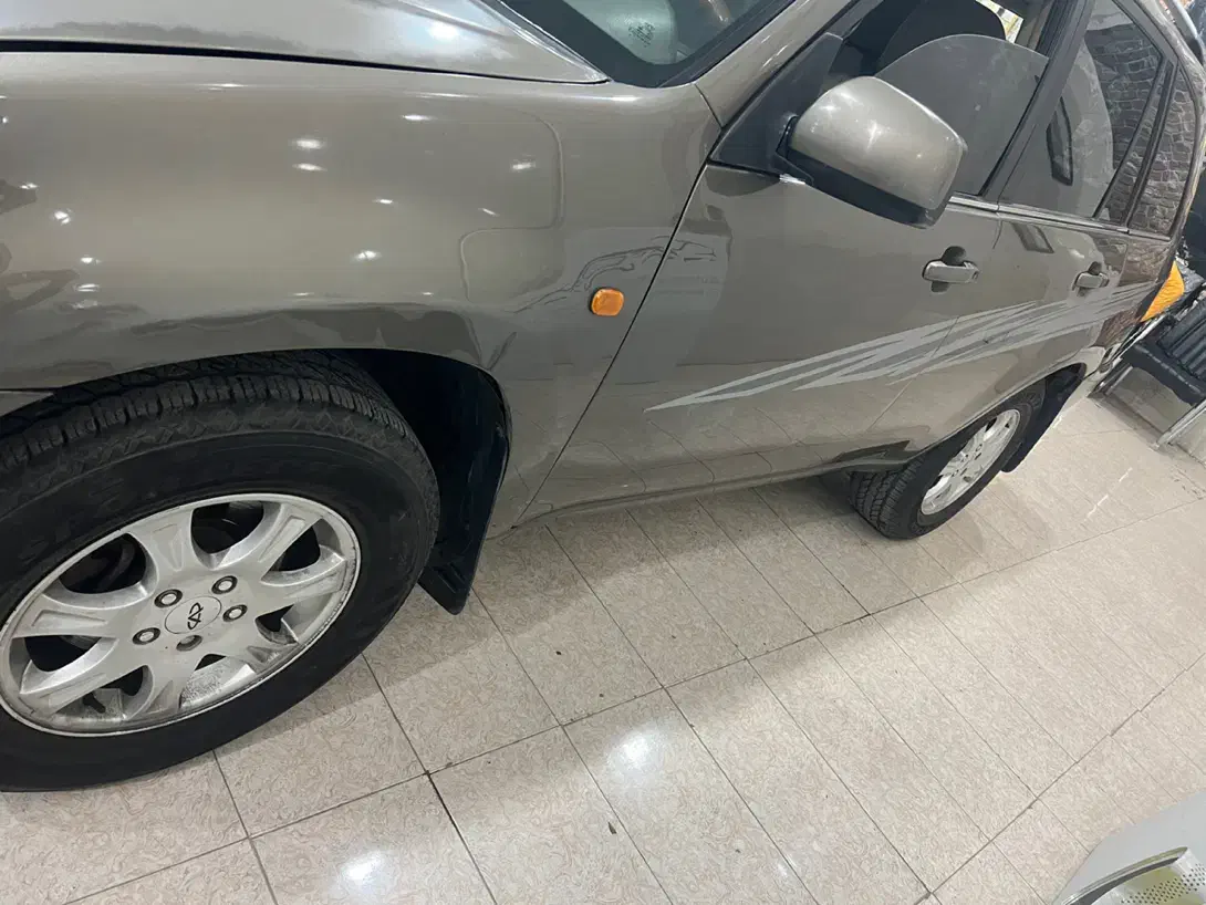 ام وی ام X33 دنده‌ای ساده - 1390