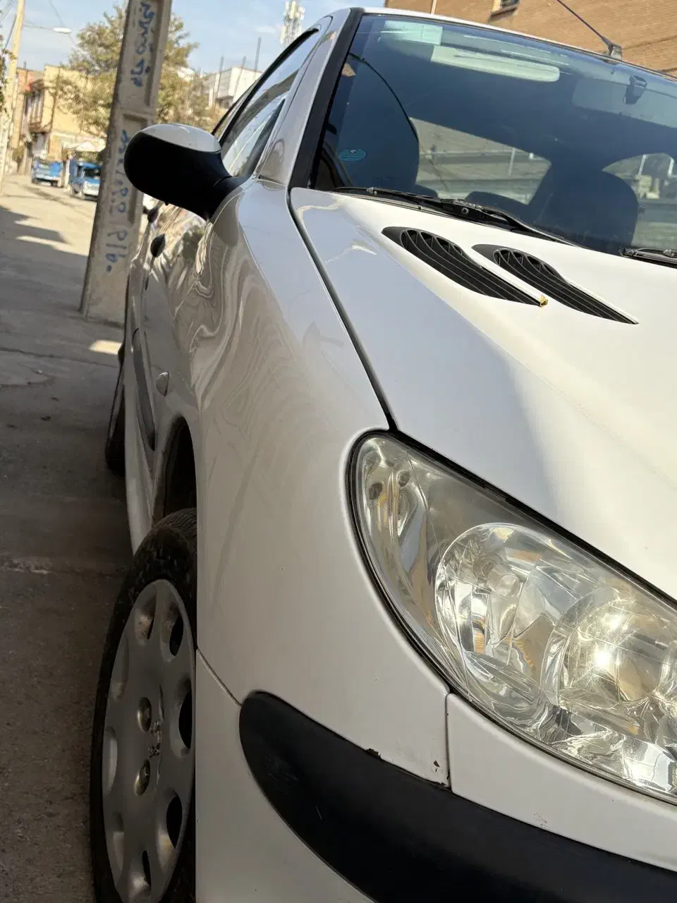 پژو ۲۰۶ صندوق دار v8 - 1395