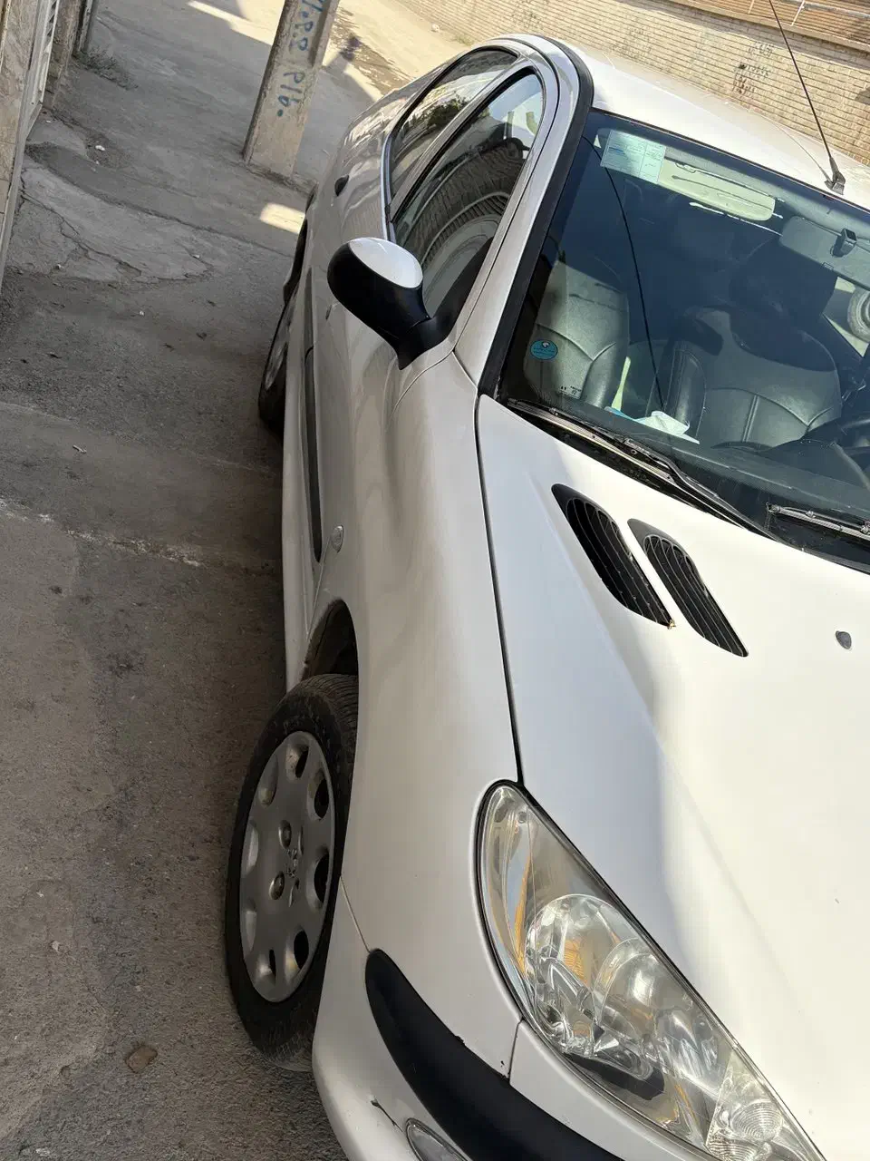 پژو ۲۰۶ صندوق دار v8 - 1395