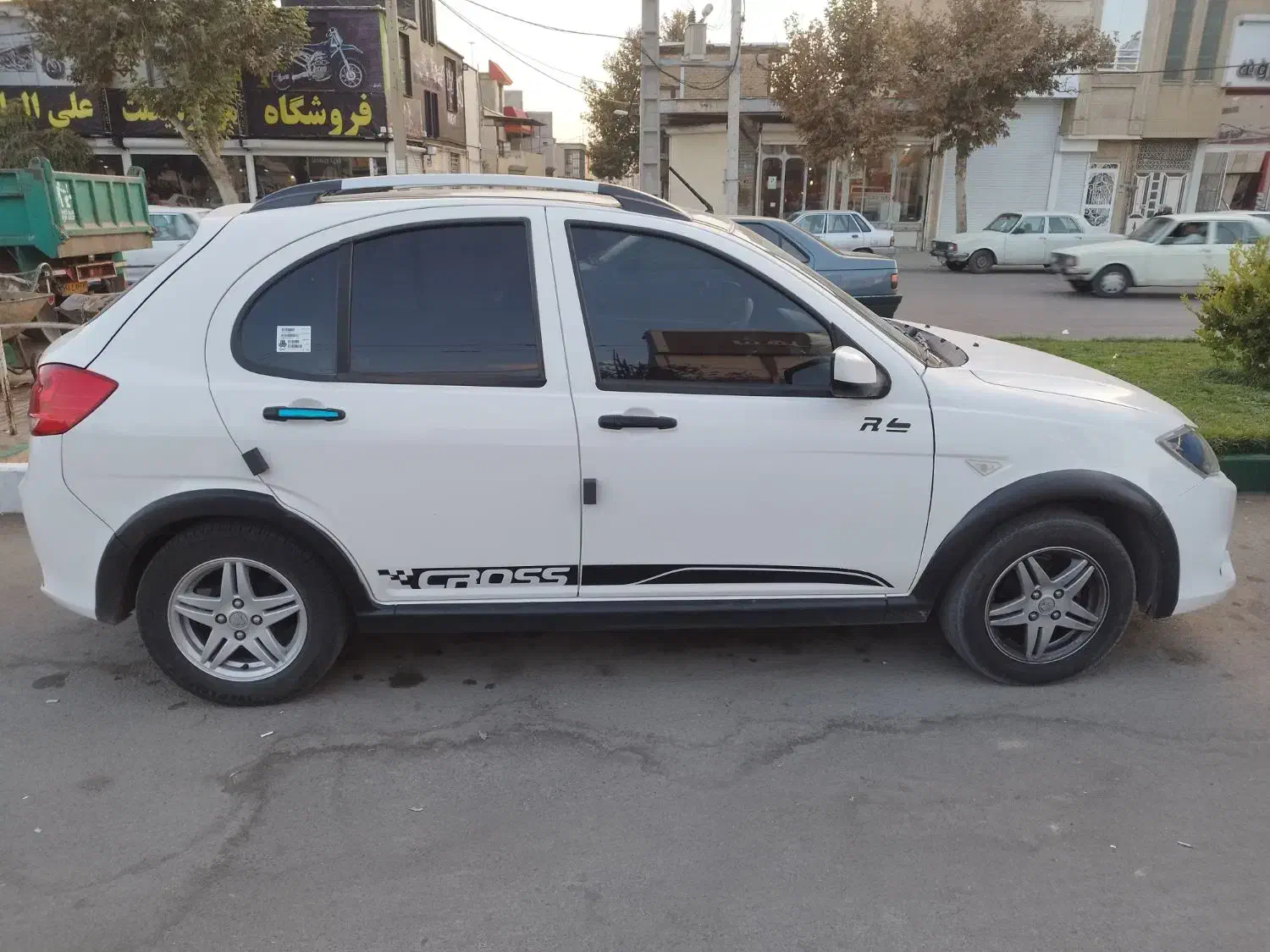 کوییک R دنده‌ای - 1400