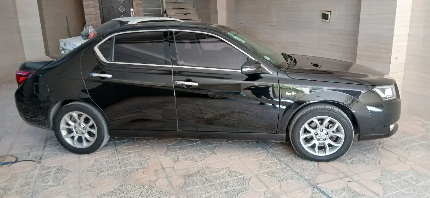 دنا پلاس توربو 6 دنده - 1401