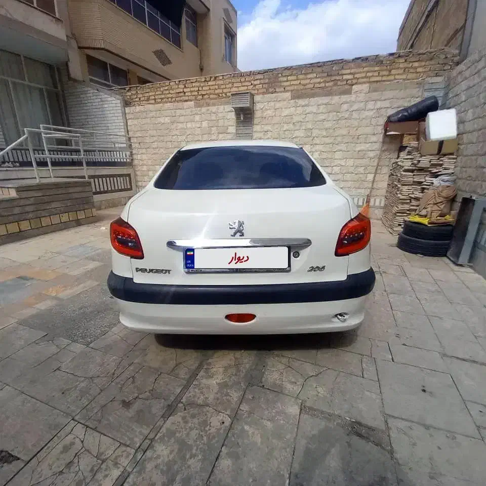 پژو ۲۰۶ صندوق دار v19 - 1388