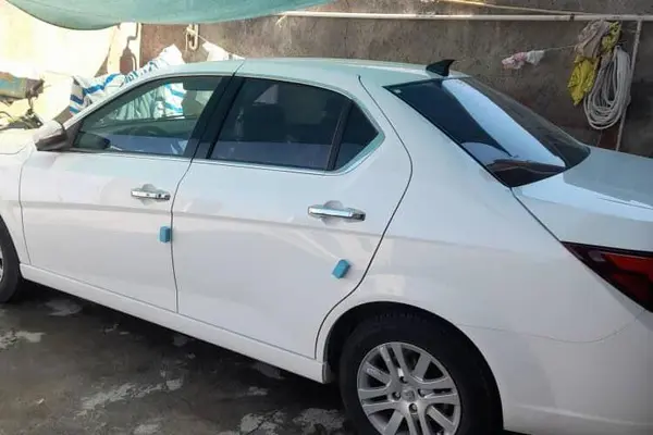 دنا پلاس ۶ دنده EF7p - 1404