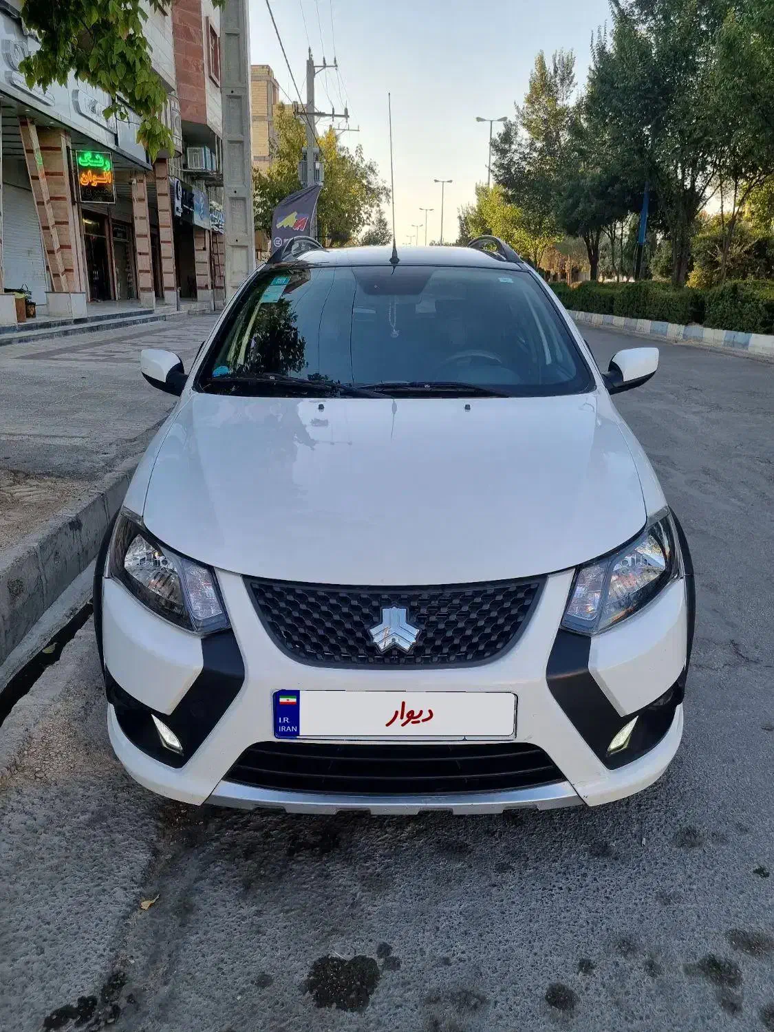 خودرو کوییک، R آگهی ann_20877181