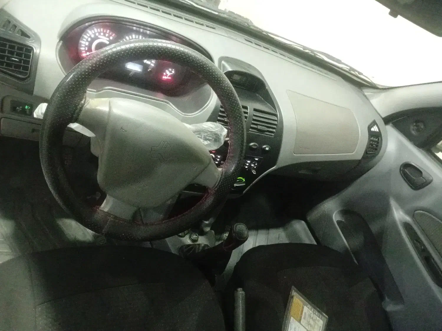 تیبا صندوق دار SX - 1399