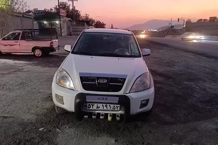 ام وی ام X33 دنده‌ای ساده - 1390