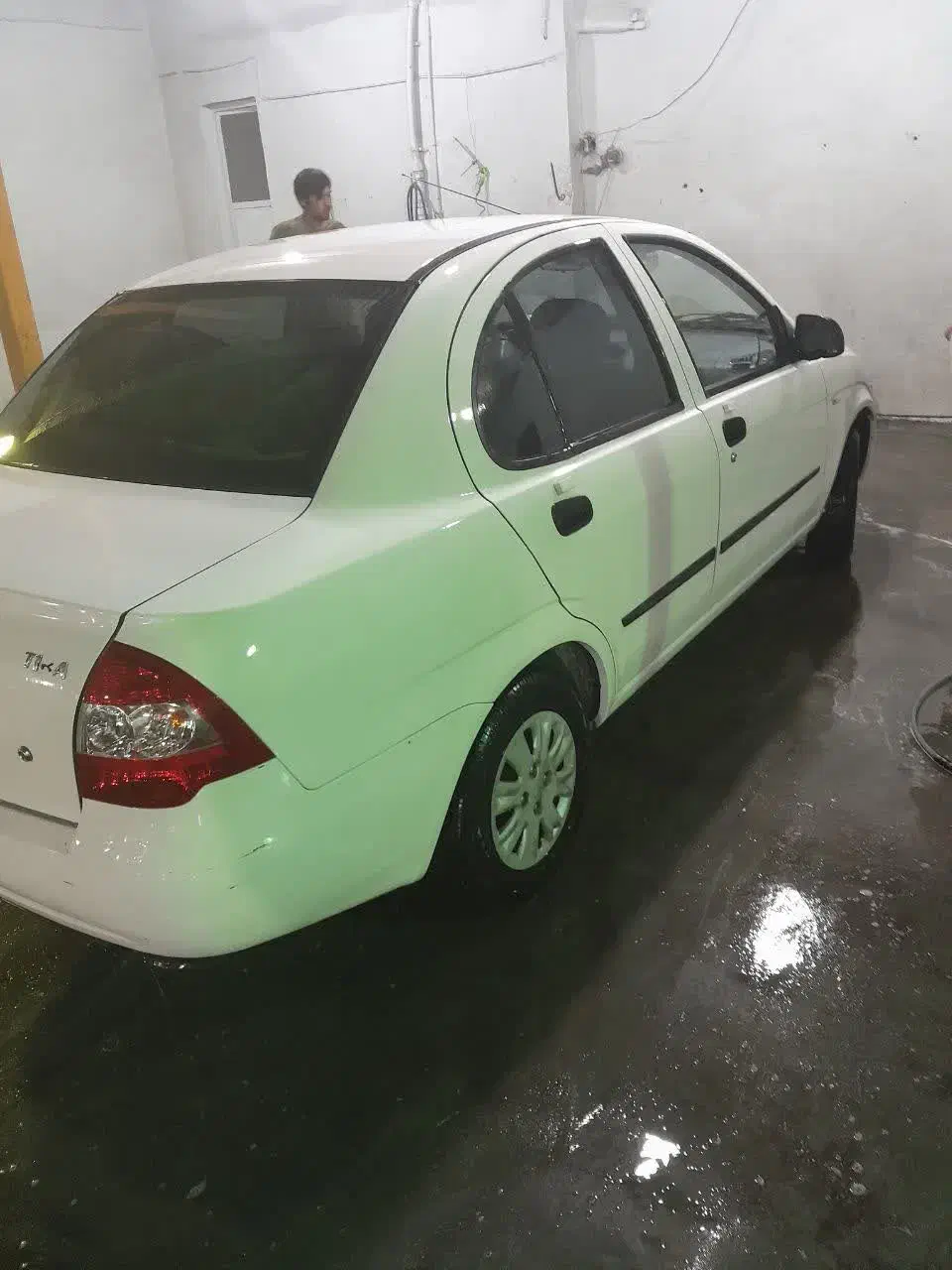 تیبا صندوق دار SX - 1400