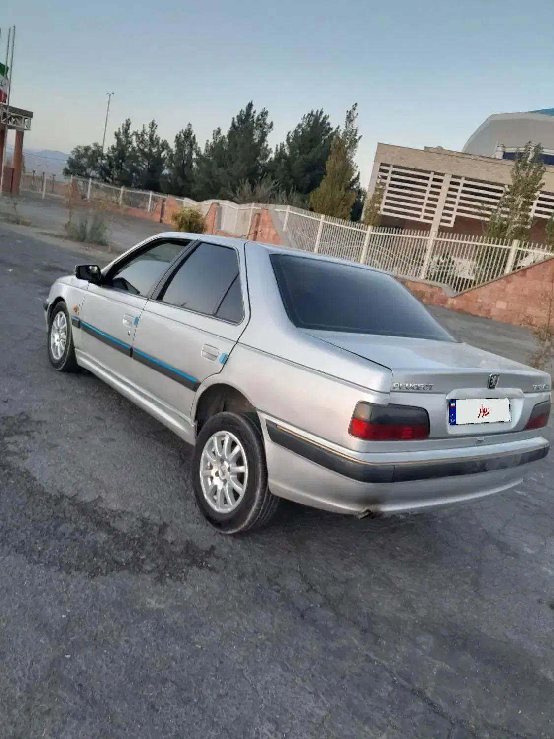 پژو پارس XU7ساده - 1383