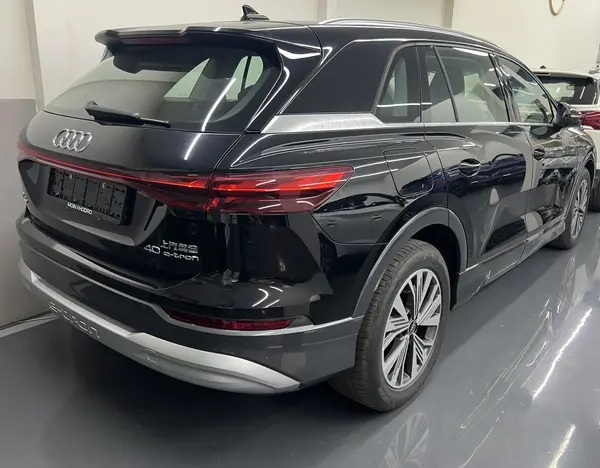 آئودی الکتریکی Q5 ۴۰ - 2024