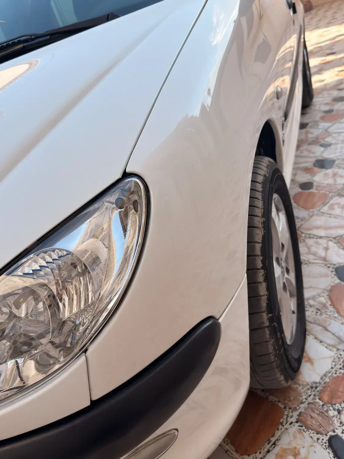 پژو ۲۰۶ صندوق دار v8 - 1397