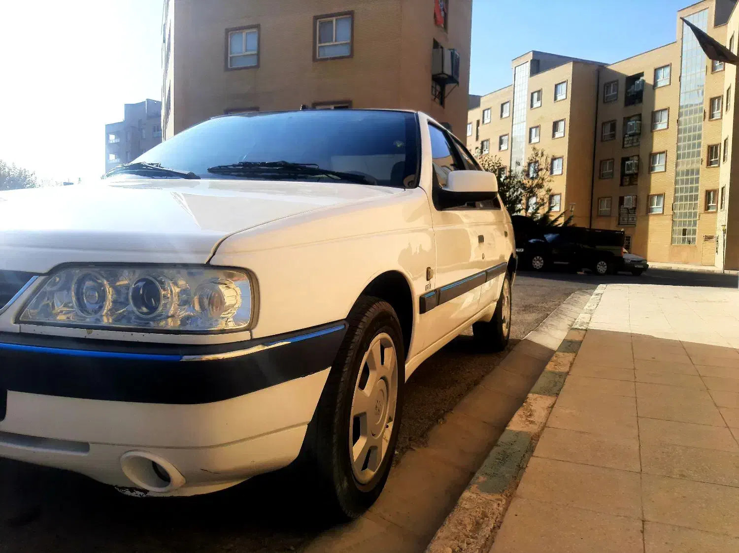 پژو 405 SLX بنزینی TU5 - 1399