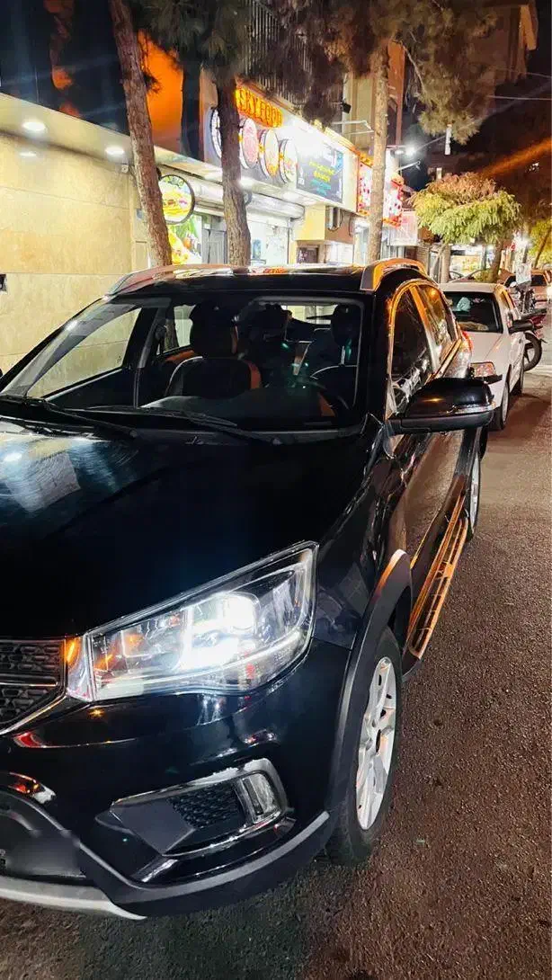 خودرو ام وی ام، X22 آگهی ann_20877989