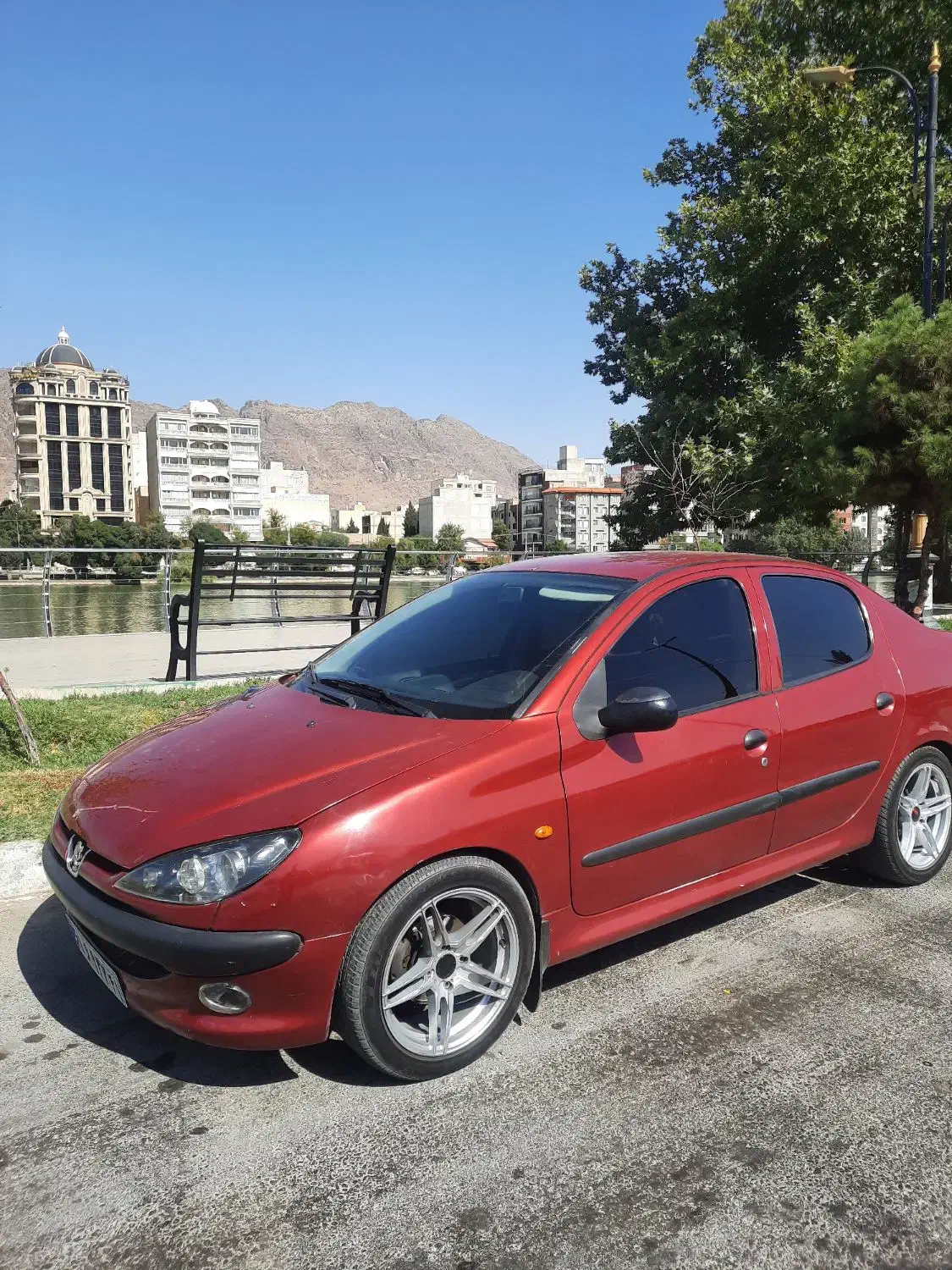 خودرو پژو، ۲۰۶ صندوق دار آگهی ann_20878071
