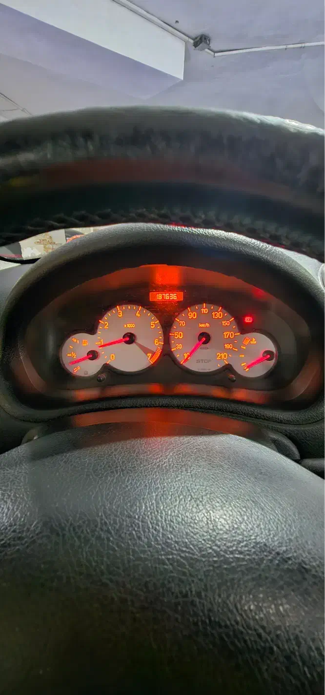 پژو ۲۰۶ صندوق دار v8 - 1389