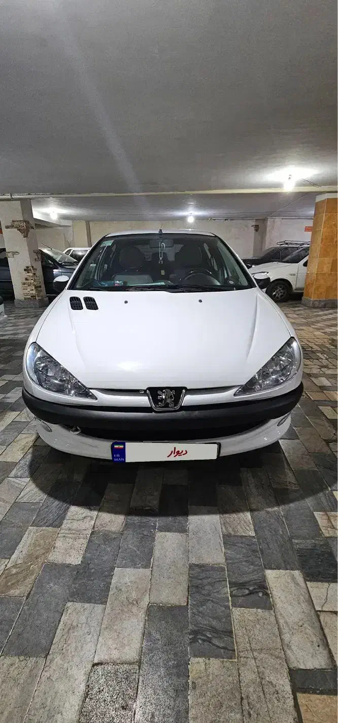 پژو ۲۰۶ صندوق دار v8 - 1389