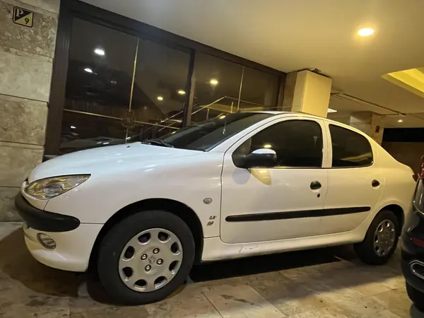 پژو ۲۰۶ صندوق دار v8 - 1397