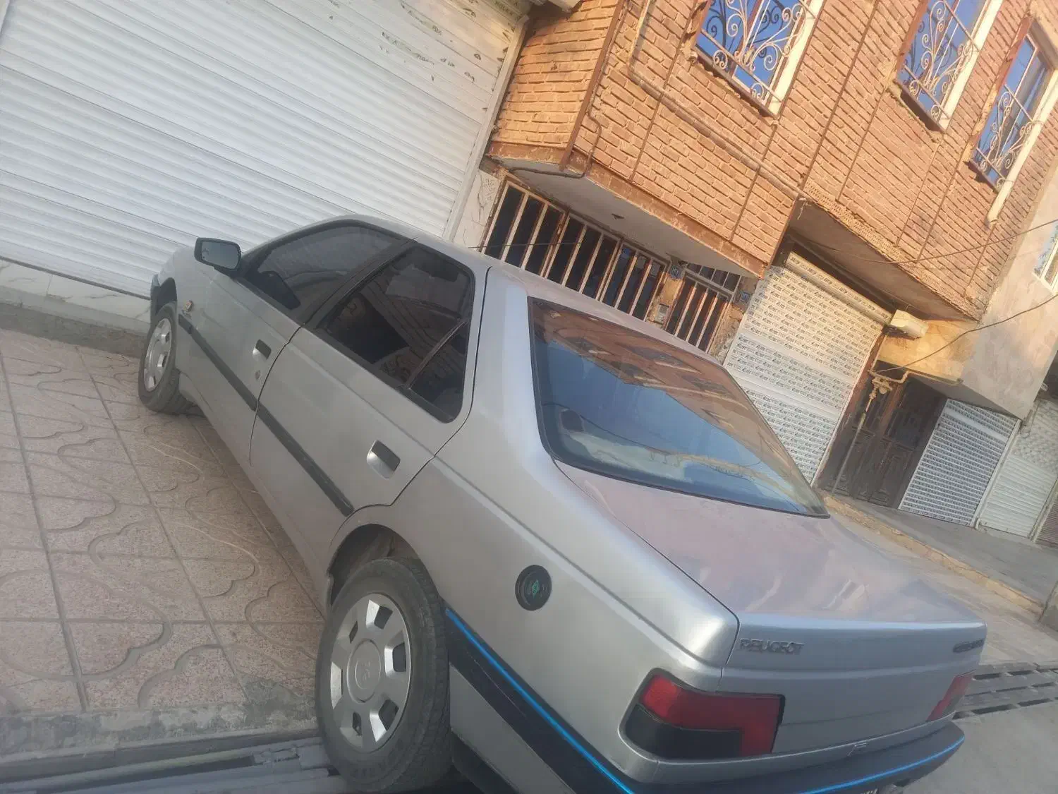 پژو 405 GLX - دوگانه سوز - 1391