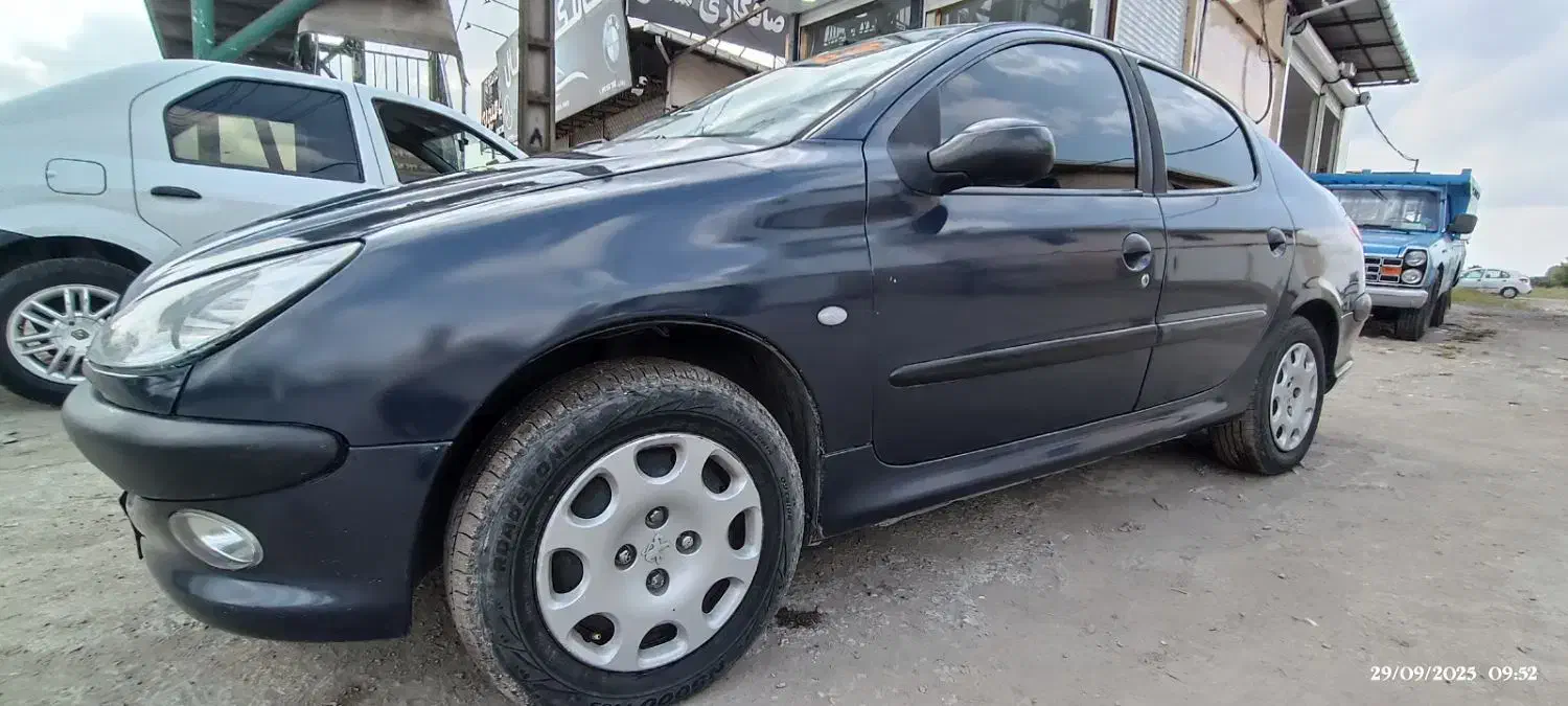 پژو ۲۰۶ صندوق دار v8 - 1386