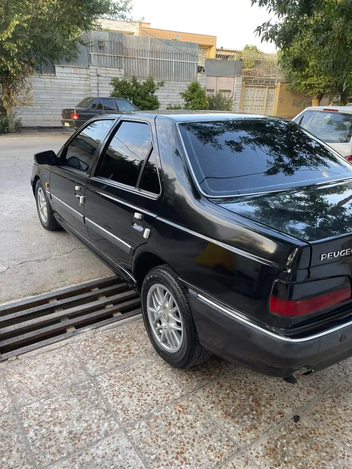 پژو پارس سال - 1391