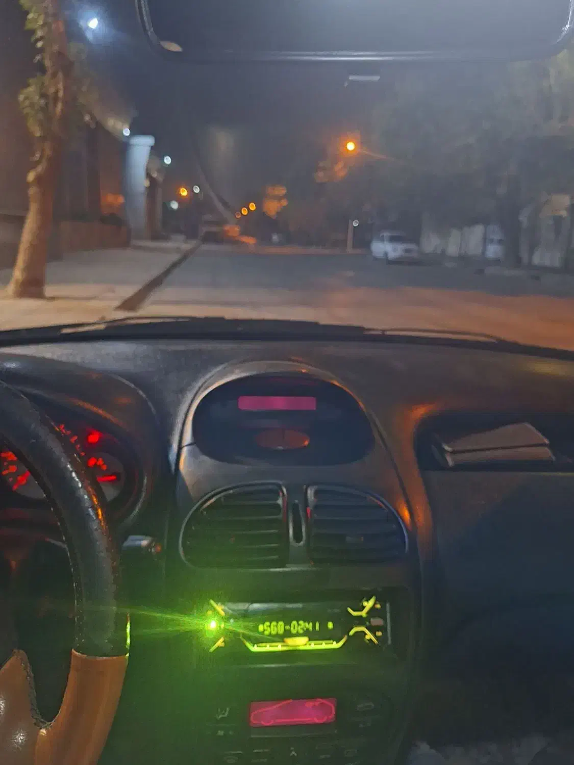 پژو ۲۰۶ صندوق دار v8 - 1386