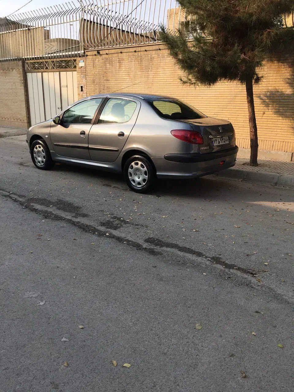 پژو ۲۰۶ صندوق دار v8 - 1389