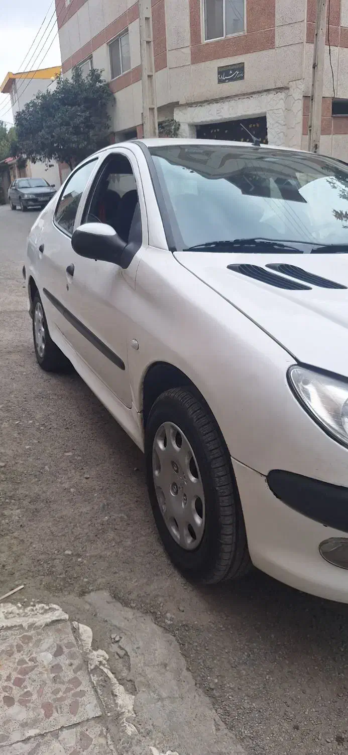 پژو ۲۰۶ صندوق دار v8 - 1396