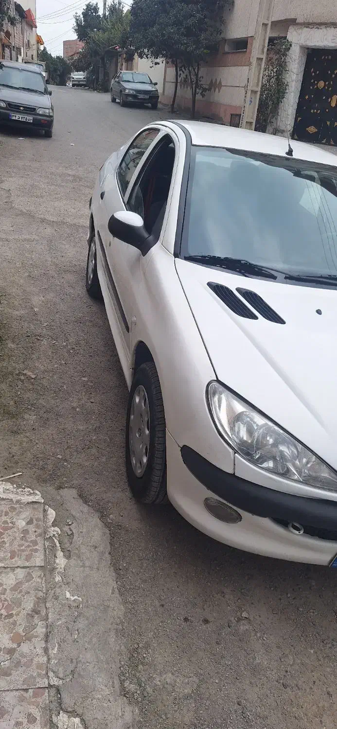 پژو ۲۰۶ صندوق دار v8 - 1396