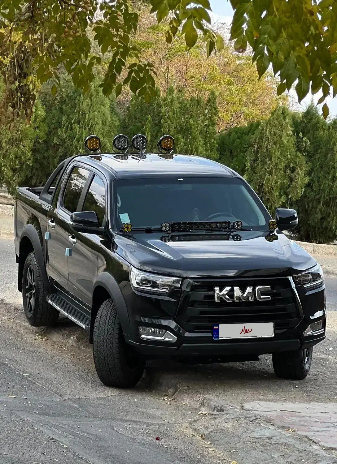 خودرو کی ام سی، T8 آگهی ann_20879274