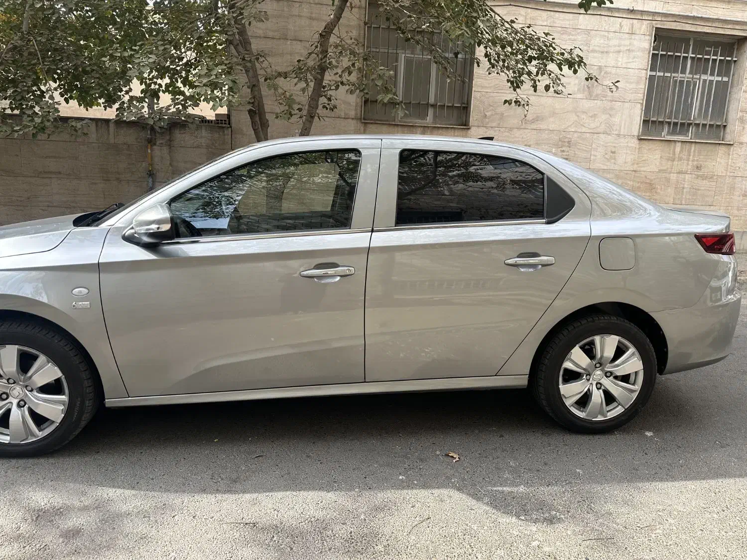 تارا اتوماتیک V4 LX - 1404