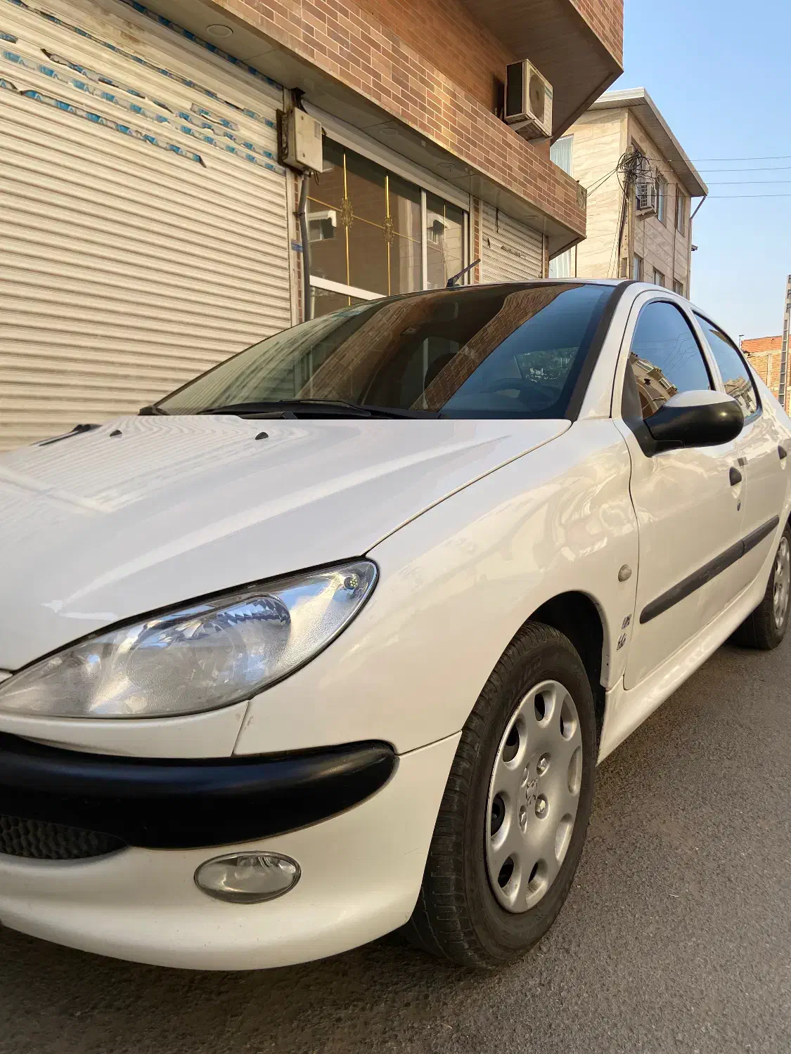 پژو ۲۰۶ صندوق دار v8 - 1397