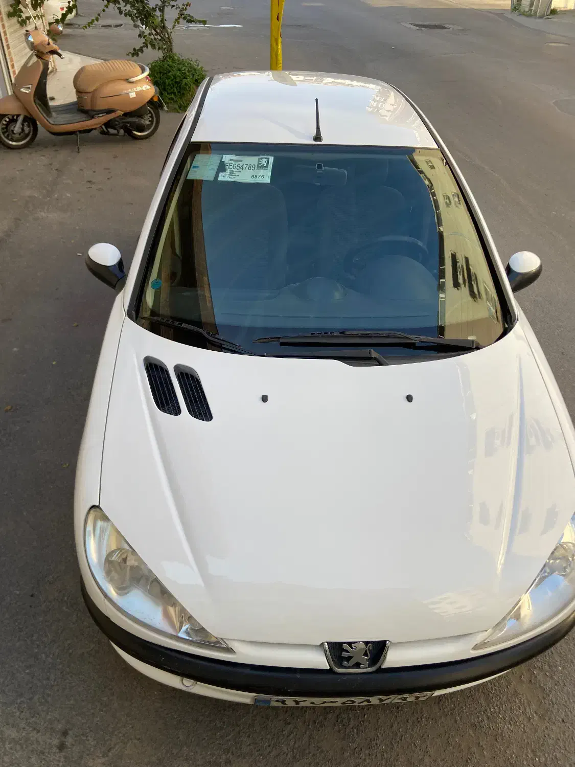 پژو ۲۰۶ صندوق دار v8 - 1397