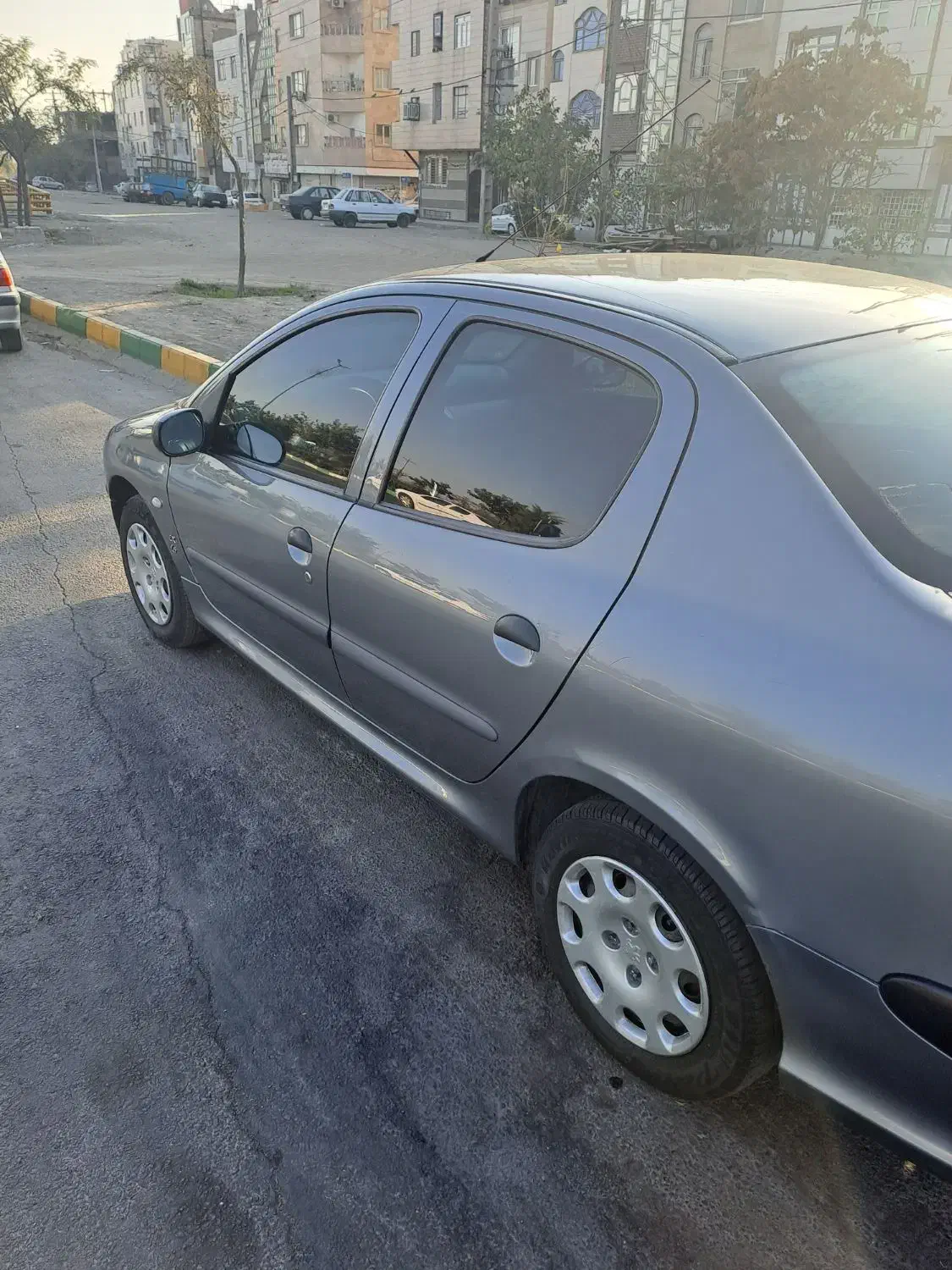 پژو ۲۰۶ صندوق دار v8 - 1396