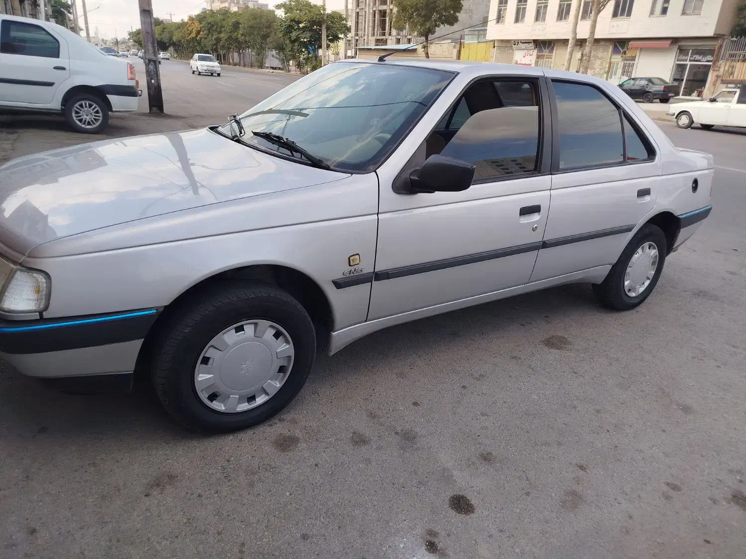 پژو 405 GLX - دوگانه سوز - 1395