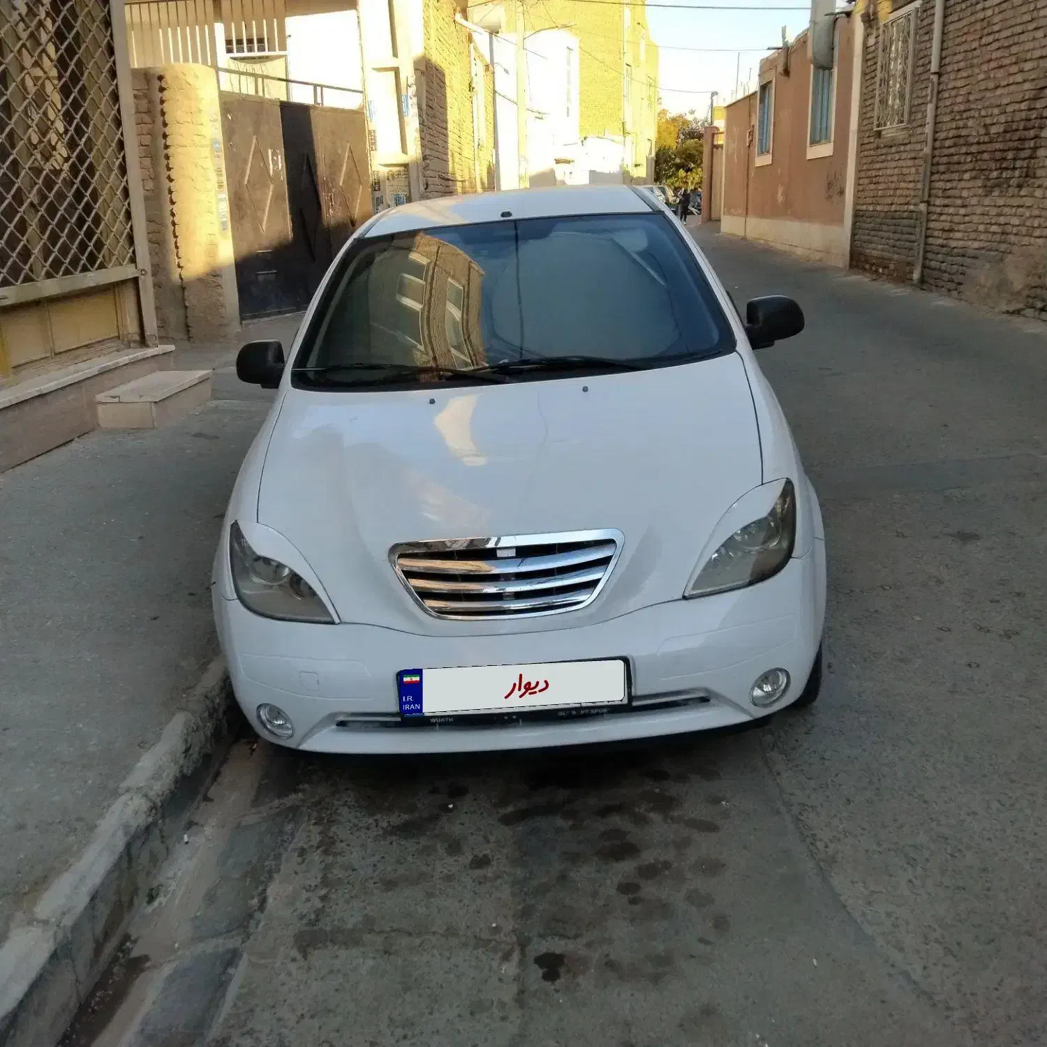 تیبا صندوق دار EX - 1394