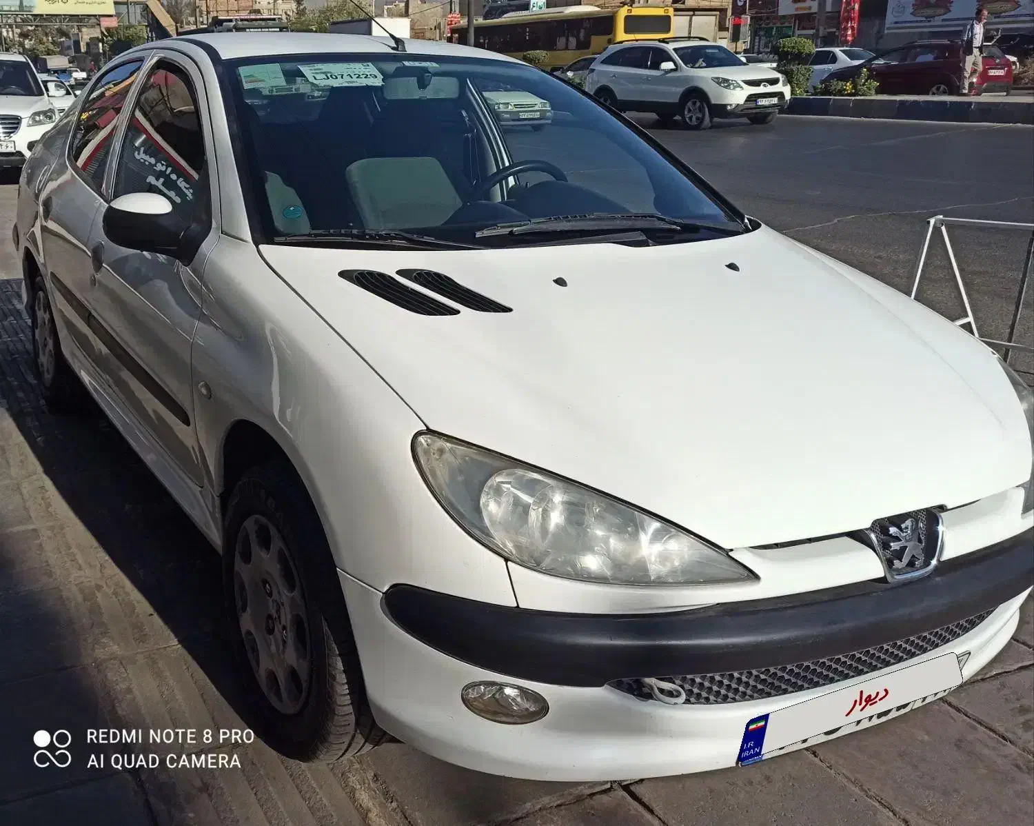 پژو ۲۰۶ صندوق دار v8 - 1399